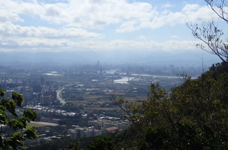臺北大縱走北起點~ 關渡站、學園路、忠義山-貴子坑步道